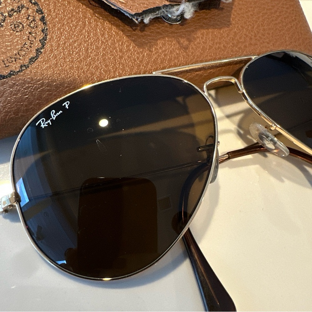 Gold Polarized Rayban Aviator Sunglasses